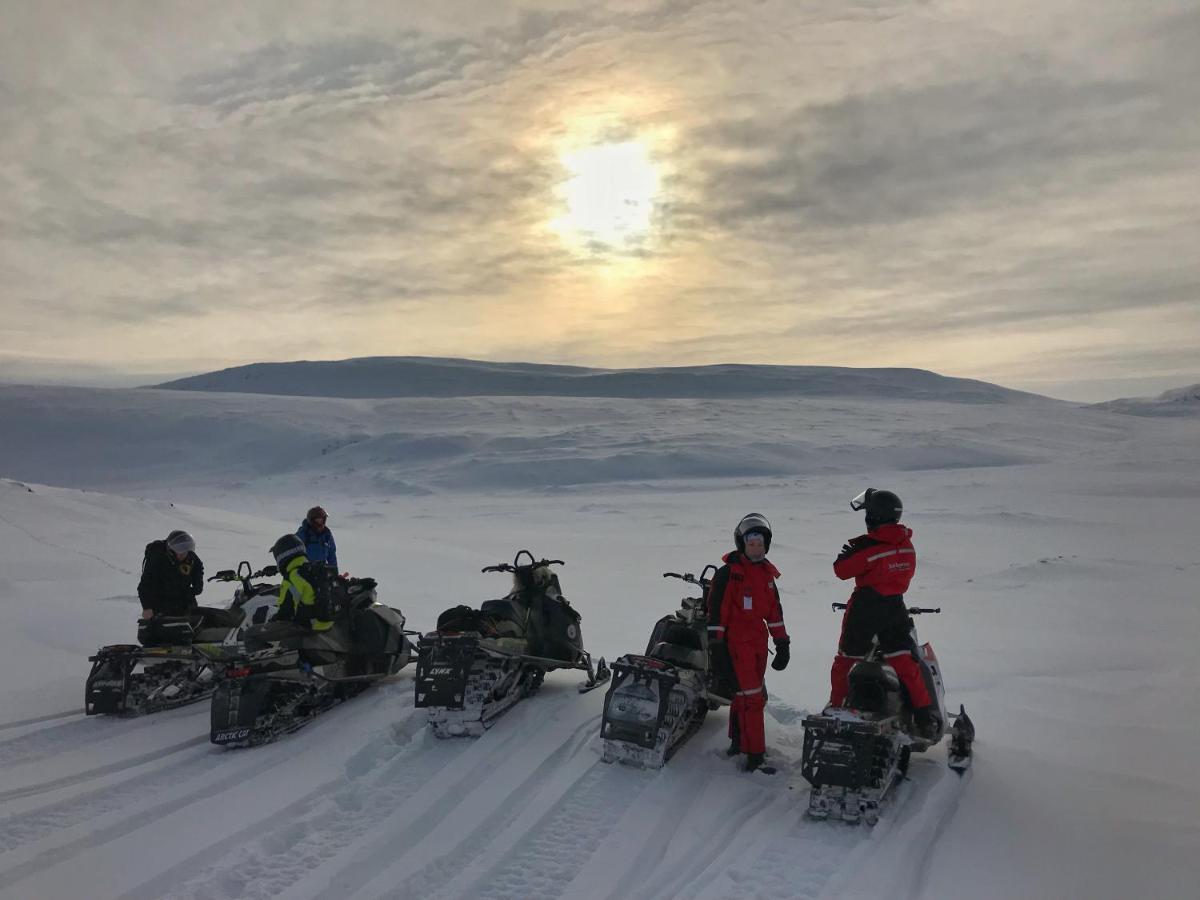 Oteren North Experience Basecampヴィラ エクステリア 写真